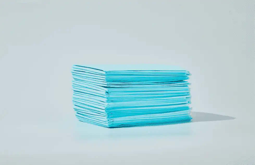 L'importance des alèses jetables pour adultes pour le confort et les soins